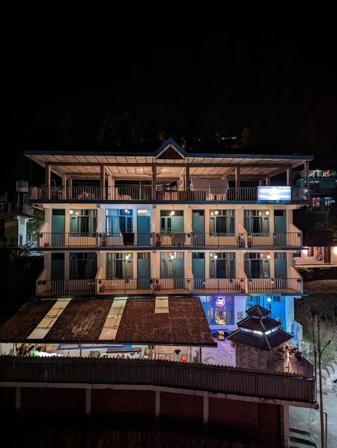 La Siesta India Mcleodganj Hostel แมคลอยด์กันจ์ ภายนอก รูปภาพ